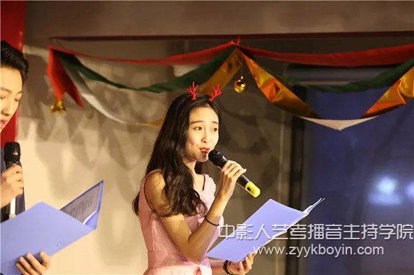 中影人播音主持專業(yè)散文朗誦