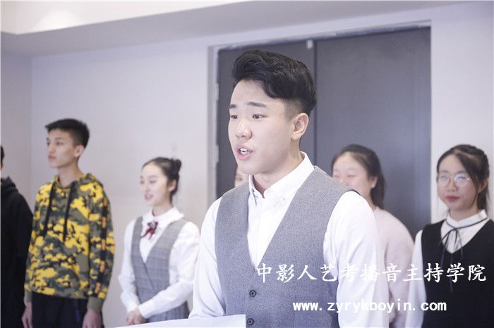 播音考場(chǎng)面試