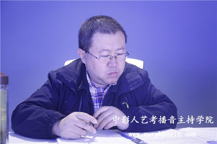 播音主持自我介紹