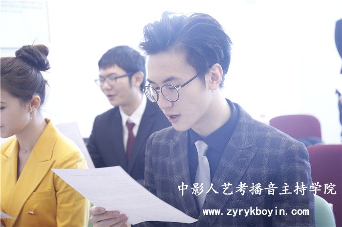 新聞聯(lián)播