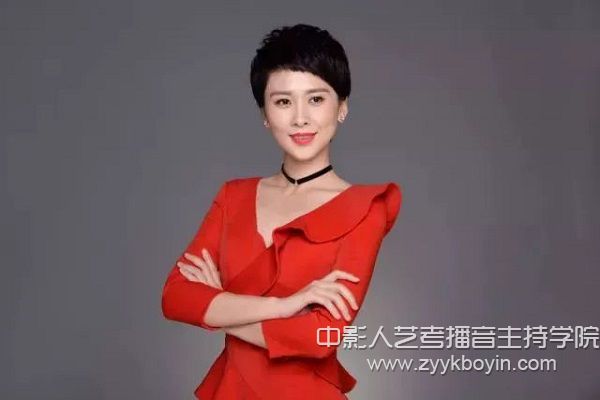 浙傳校友王絲2.jpg