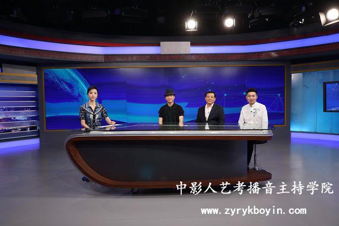 念云華